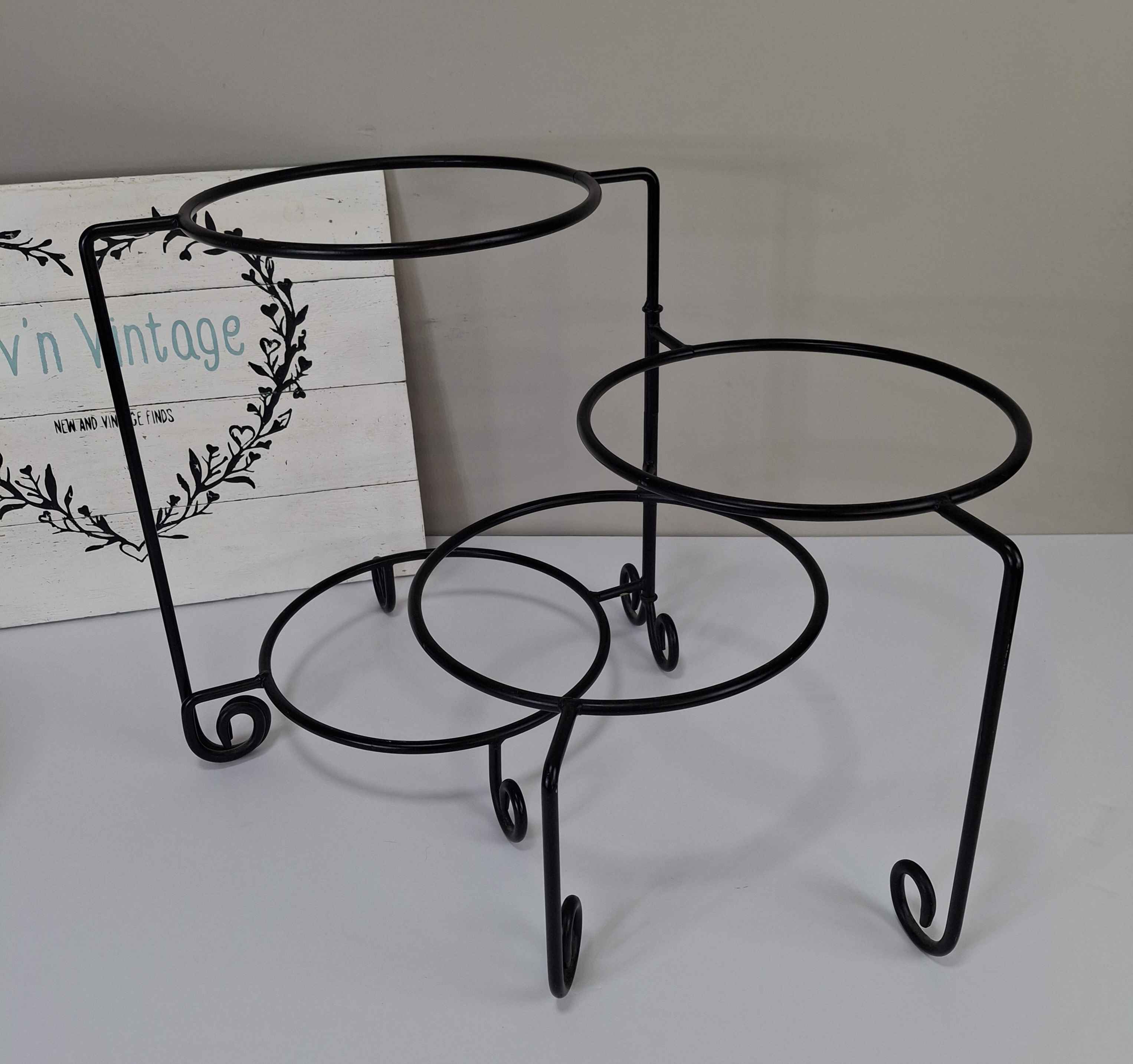 white-ceramic-plate-display-stand-black-metal-tiered-server-appetizer-dessert