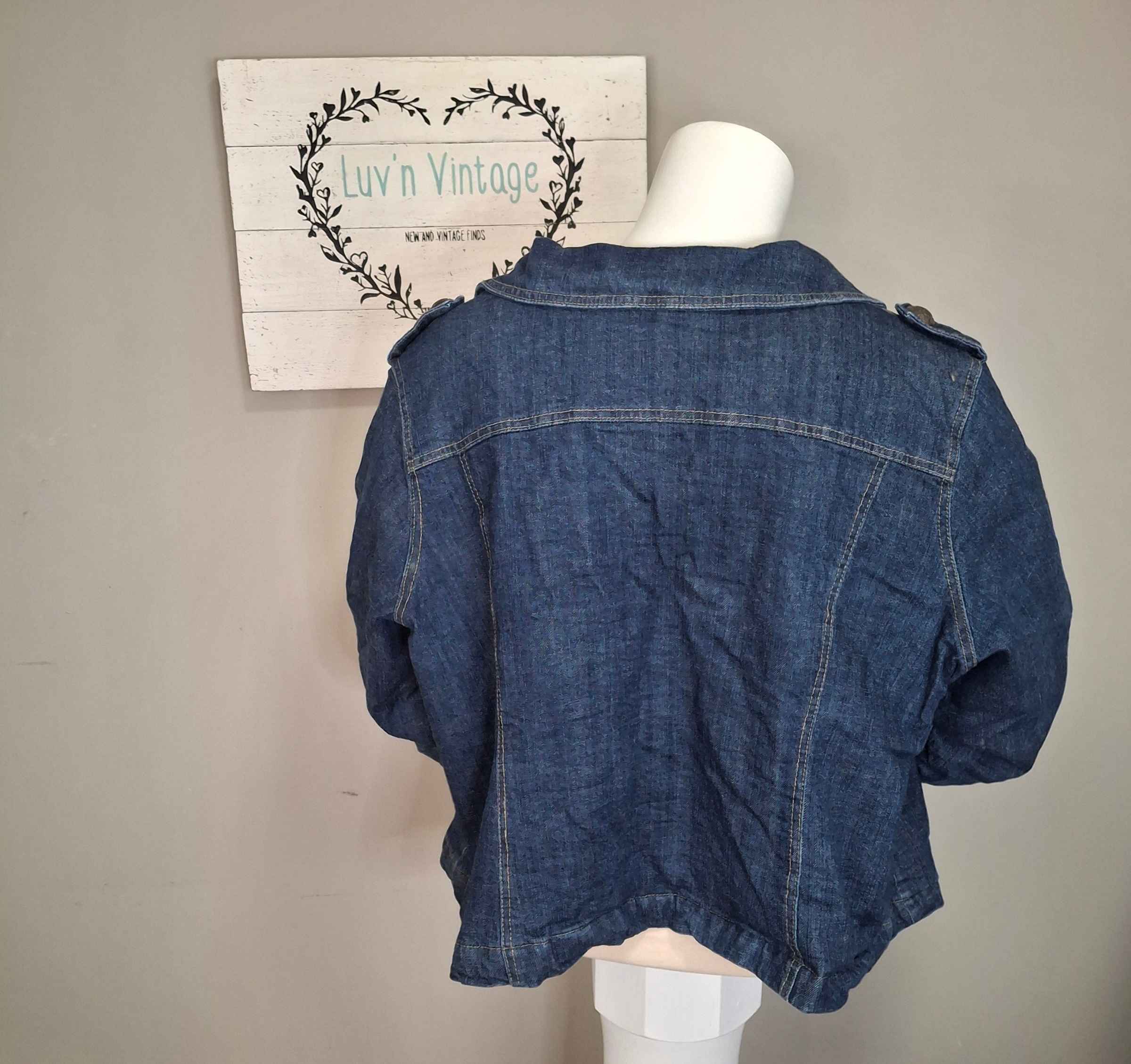 womens-denim-jacket-utility-pockets-zipper-accents-button-front-size-30-32
