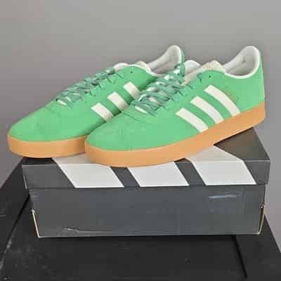 Adidas VL Court 2.0 Green Gum Suede Sneakers Mens 12 NWT