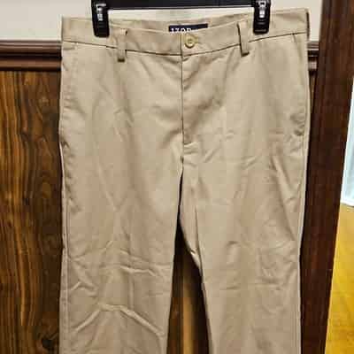 IZOD Men's Beige Cotton Twill Straight Fit Chino Pants 32x34