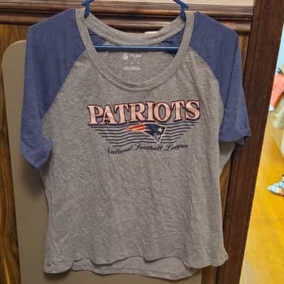 NFL Team Apparel New England Patriots XL Shirt Gray Blue NFL Football