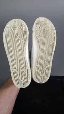 nike-blazer-mid-white-silver-floral-heel-yellow-laces-sneakers-mens