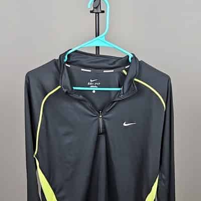 Nike Dri-FIT Men's Black Yellow 1/4 Zip Pullover Athletic Long Sleeve Size L