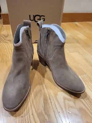 UGG Kingsburg Waterproof Ankle Boots Womens 5.5 Coffee Ground Suede Leather Boot
